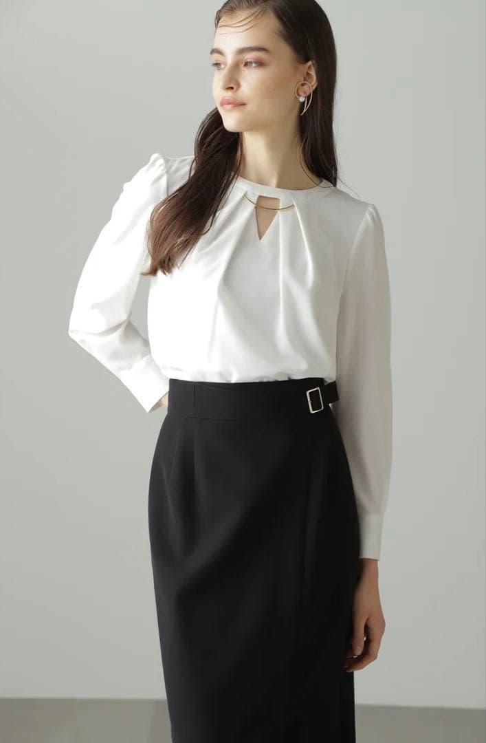 PINKY & DIANNE メタルバータックブラウス ホワイト 38