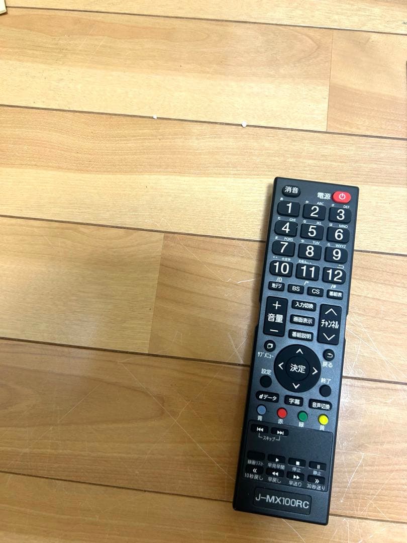 maxzen 32V型液晶テレビ 本体