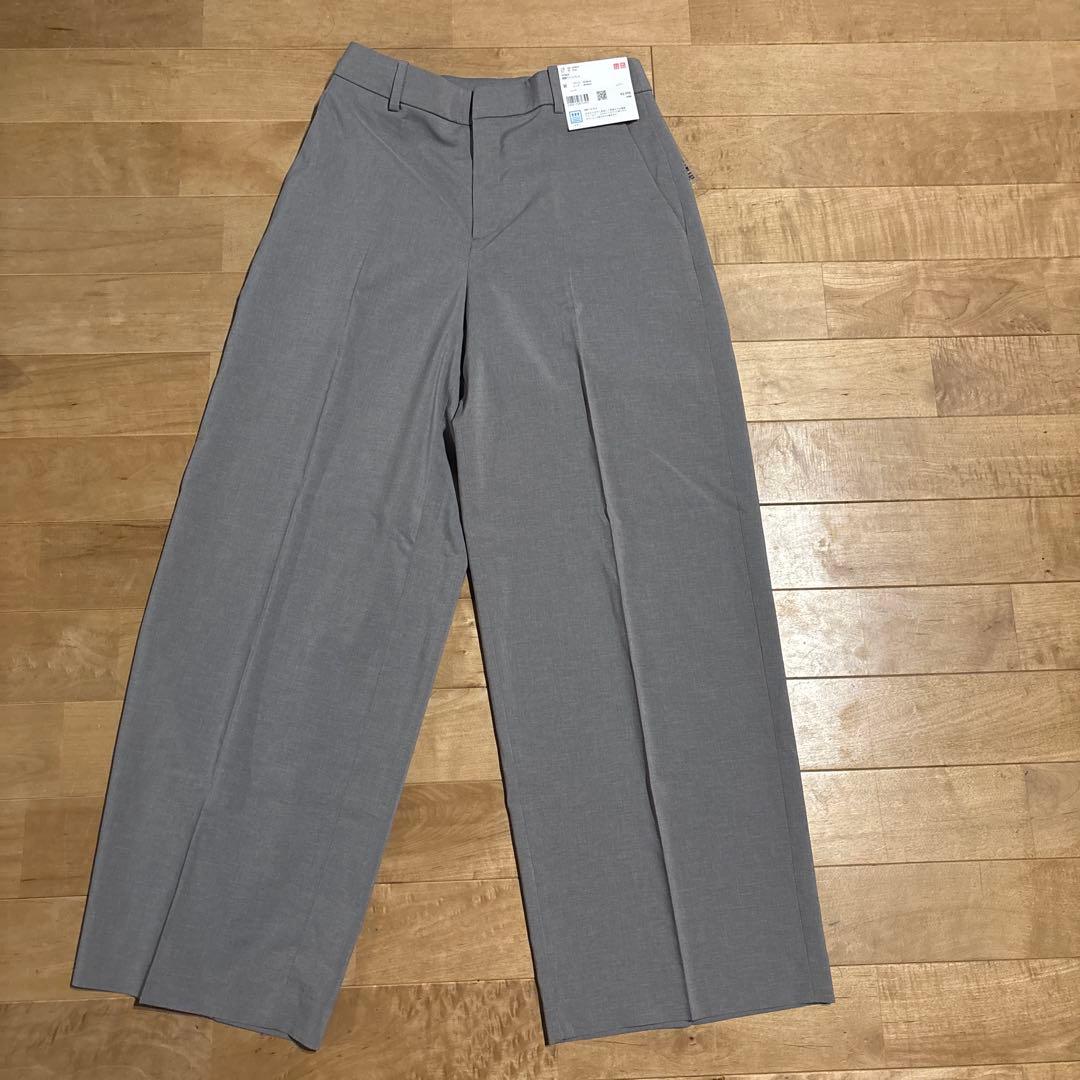 ユニクロ　感動ジャケット&ワイドパンツ　グレー　※タグ付き