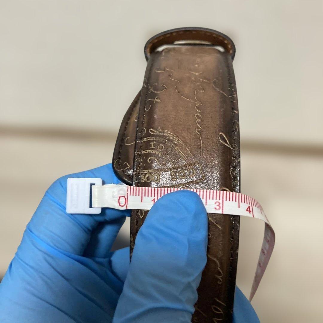 美品 Berluti ブラウンレザーベルト 保存袋付き 箱付き