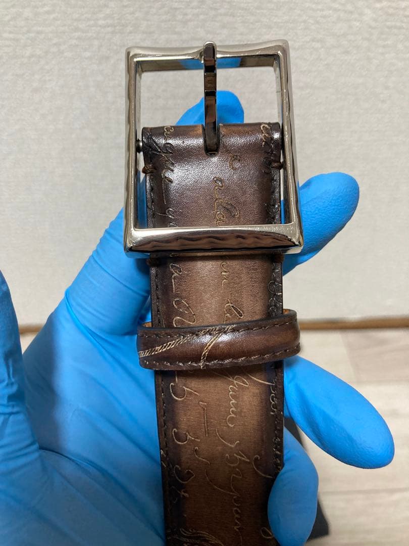 美品 Berluti ブラウンレザーベルト 保存袋付き 箱付き