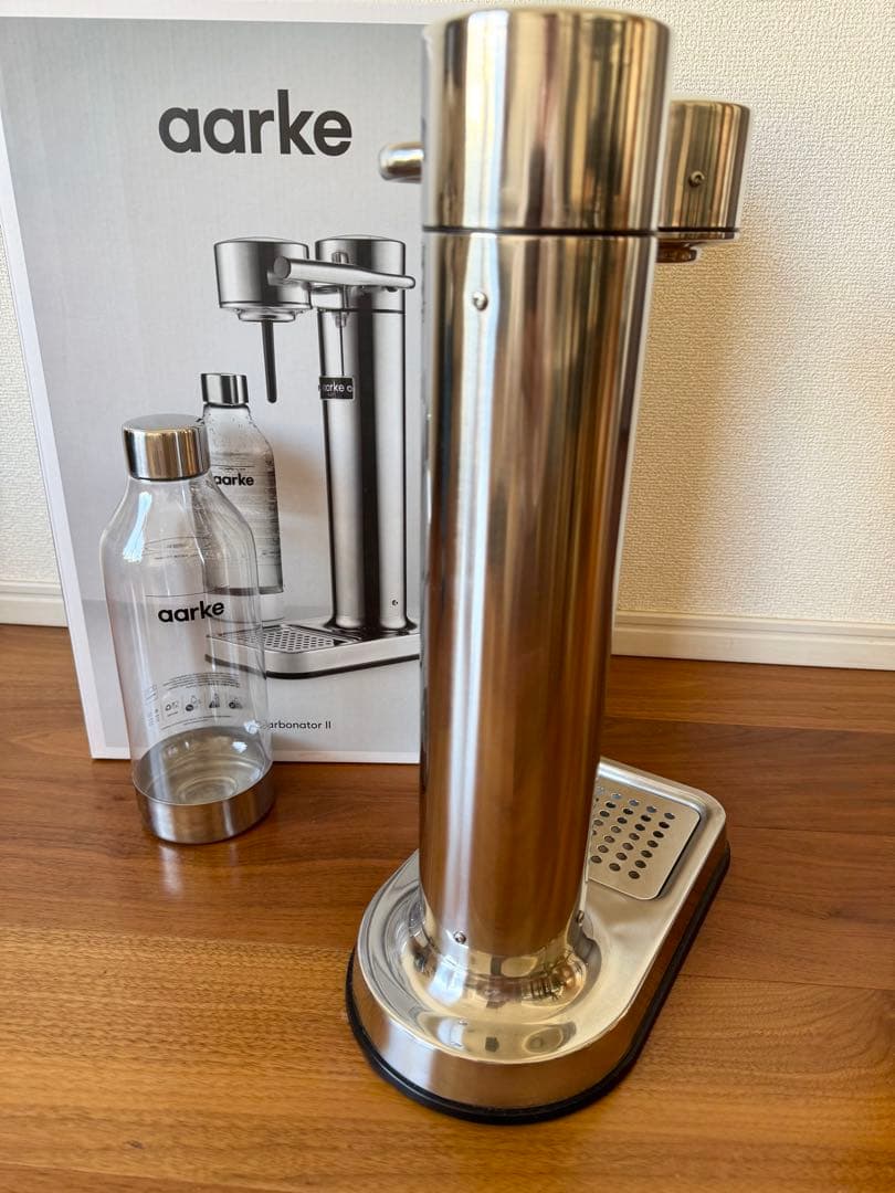Aarke アールケ スチールシルバー ガスあり