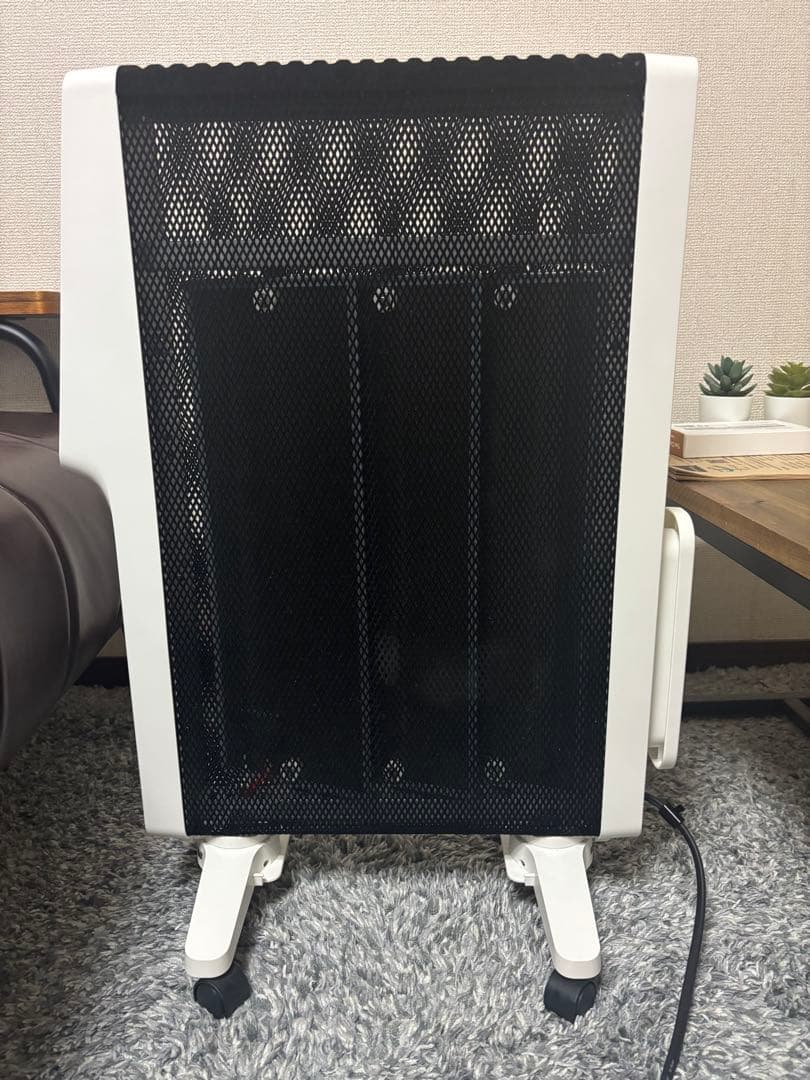 【2020年製】siroca シロカ 遠赤軽量ヒーター SN-M251 ホワイト