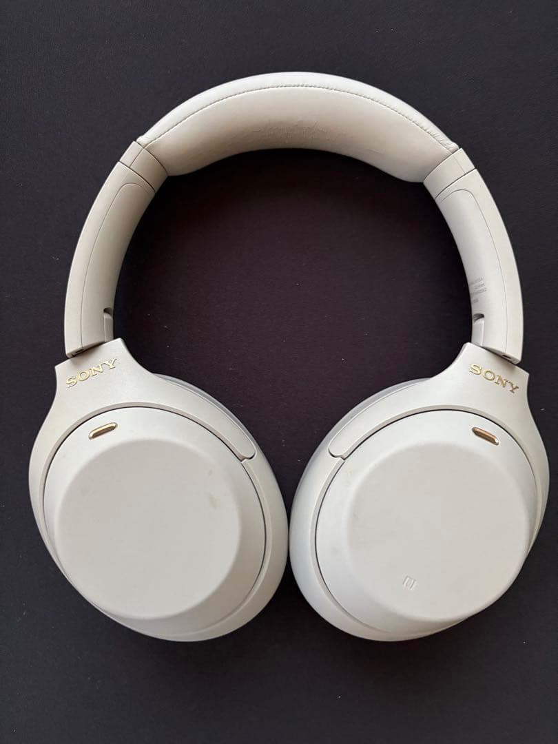 ヘッドホン SONY WH-1000XM4 (W)