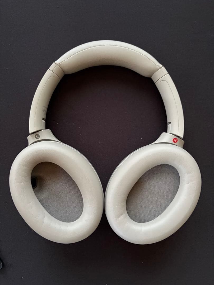 ヘッドホン SONY WH-1000XM4 (W)