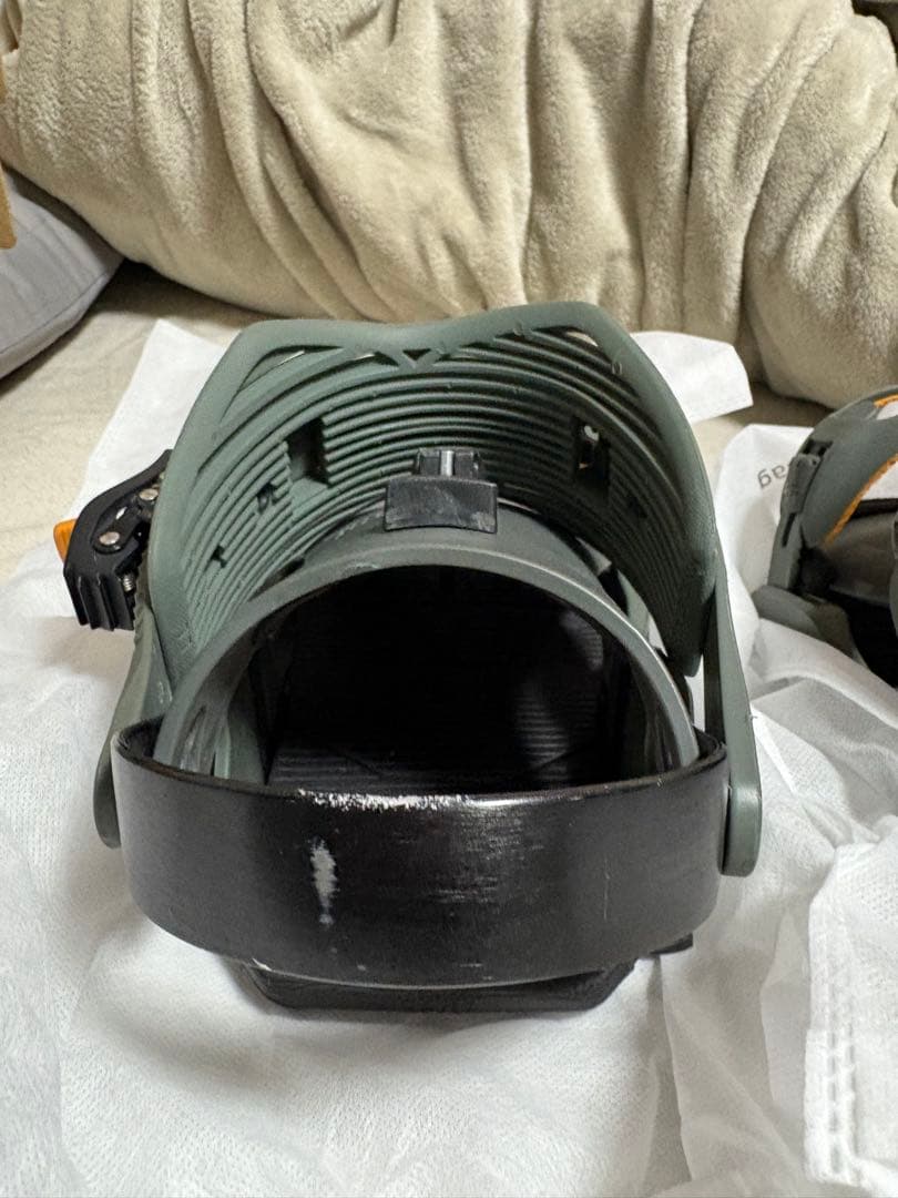 スノーボード ビンディング グレー