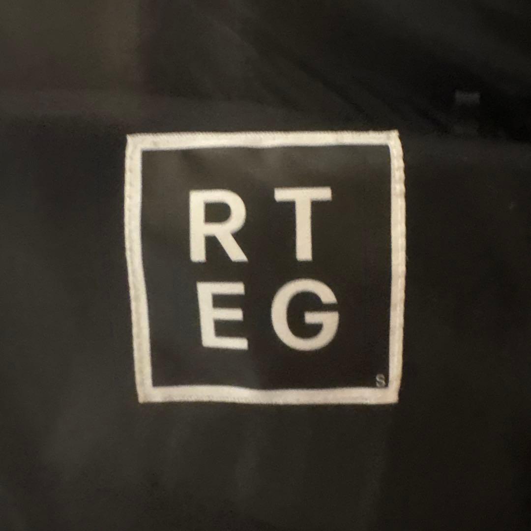 アダムスジャグラーダウンジャッケット