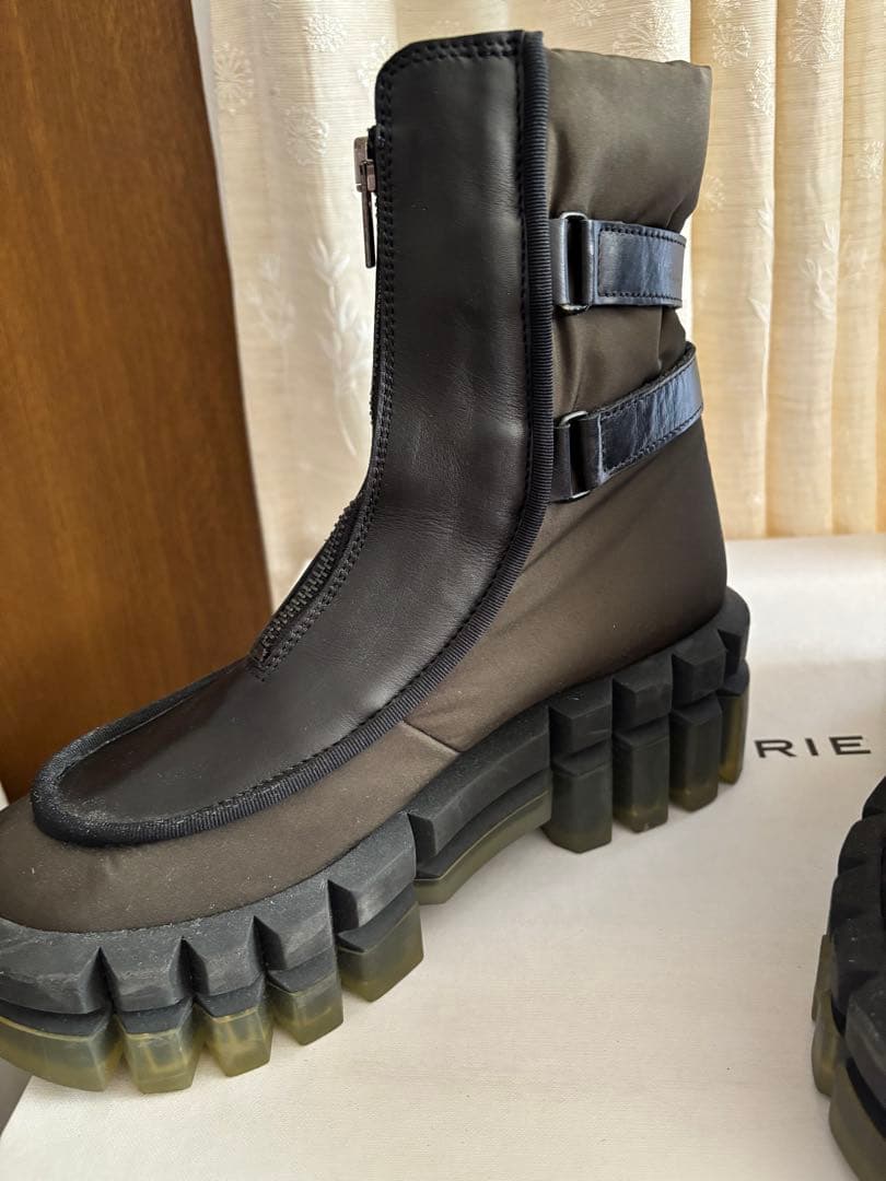 最終お値下げですCLERGERIEクレジュリーGONGサイドゴアブーツ37