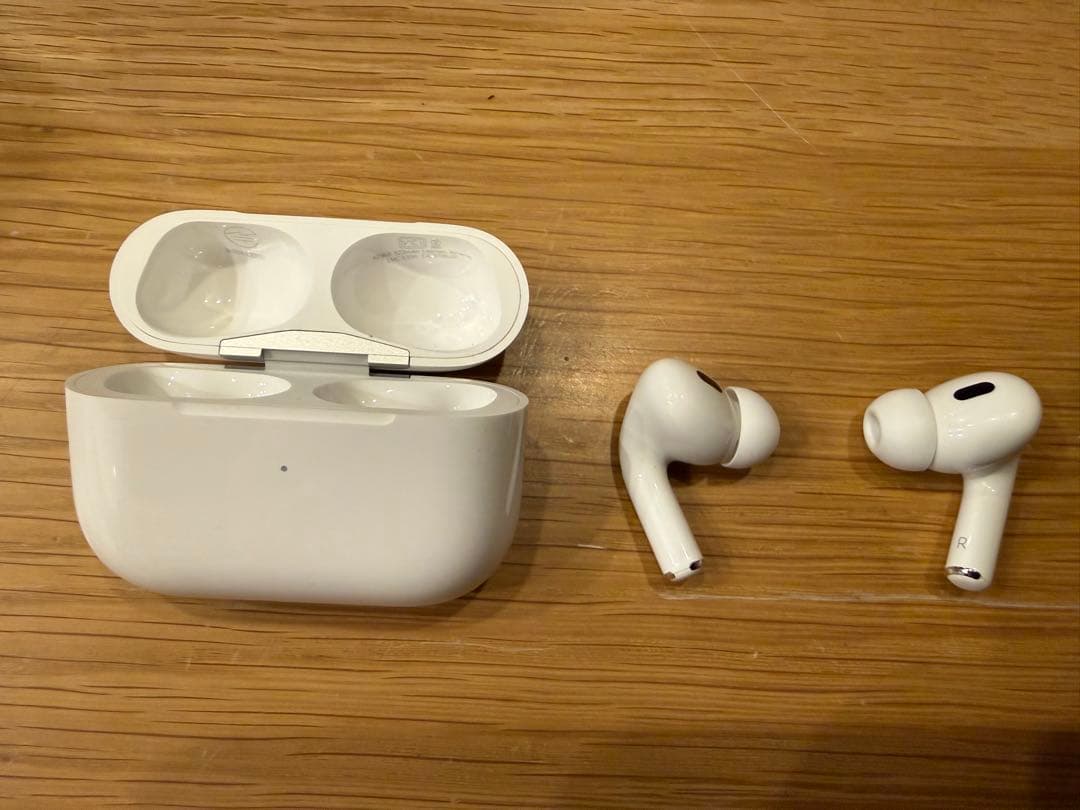 AirPods Pro2 純正充電ケース（type-c）