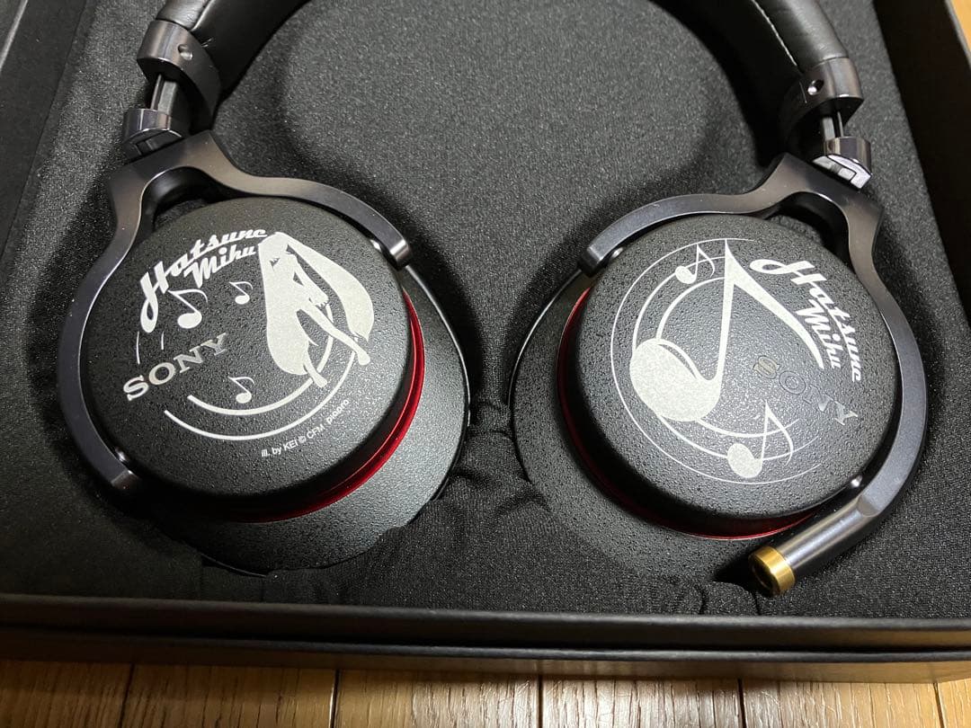 初音ミク 中国限定ヘッドフォン SONY MDR-1A
