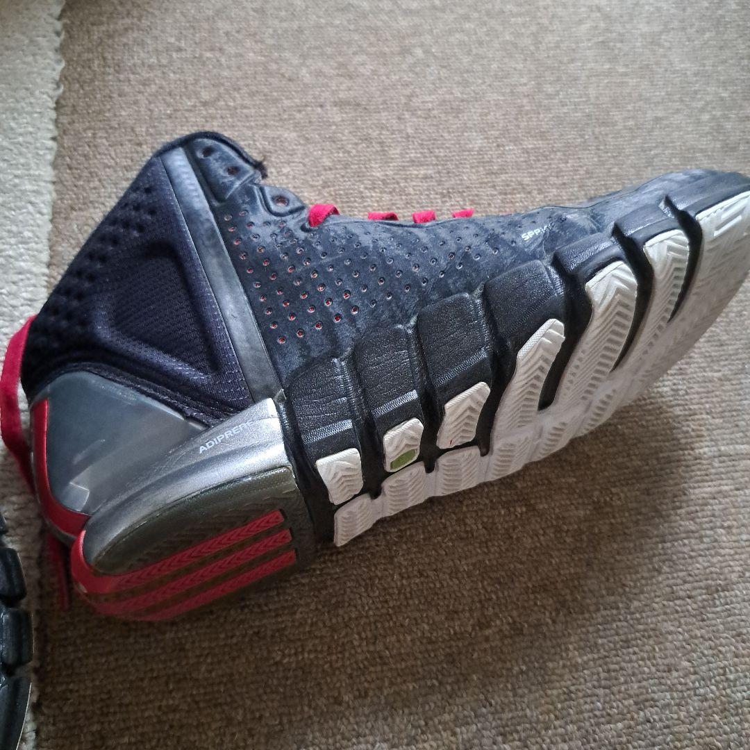 adidas　NBA.デニックローズ　バスケットボールシューズ