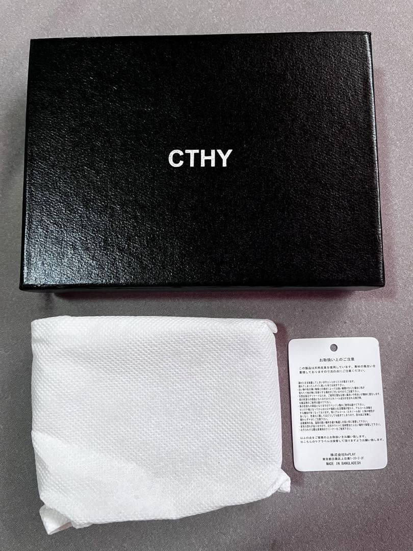 ドルチェリーナCTHY LUXURY MATERIAL WALLET 財布