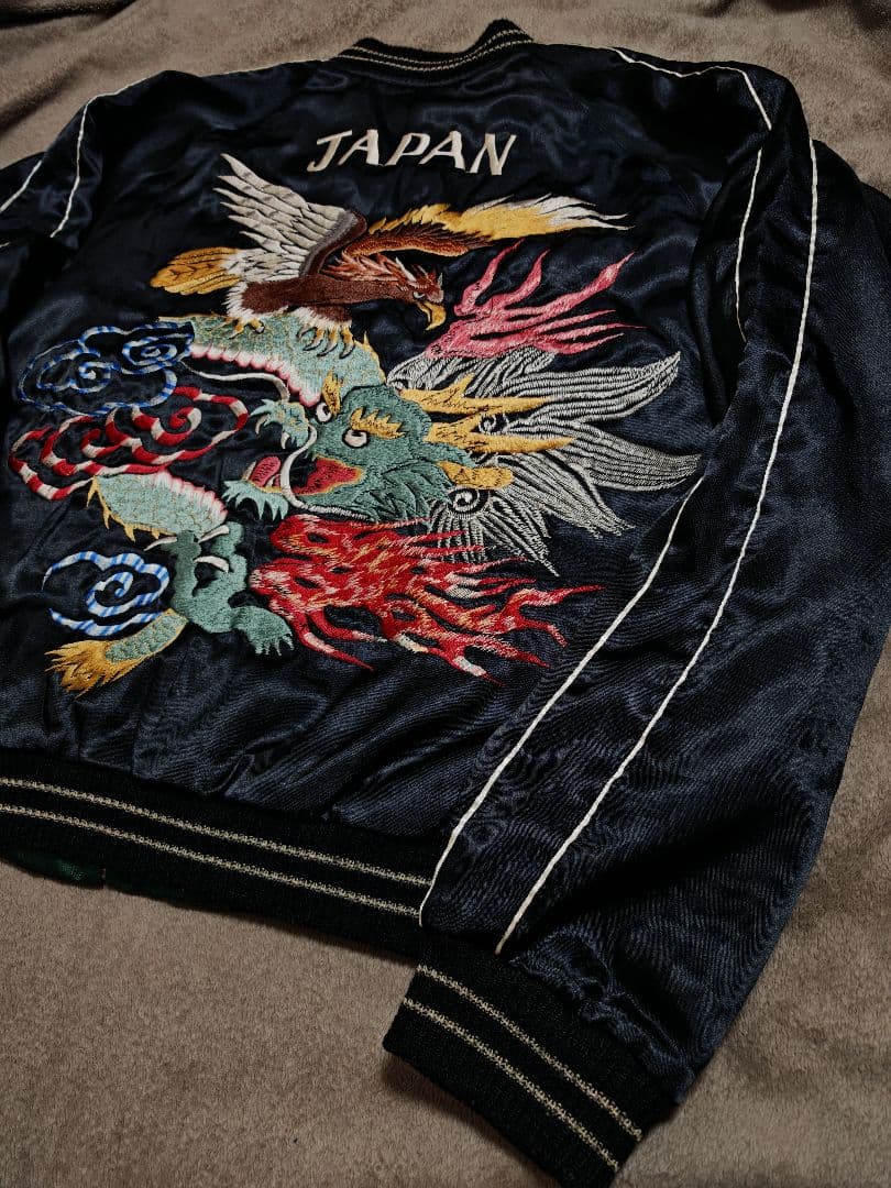 テーラー東洋２面用 龍スカル ワシ 日本限定 スカジャン vintage　サテン