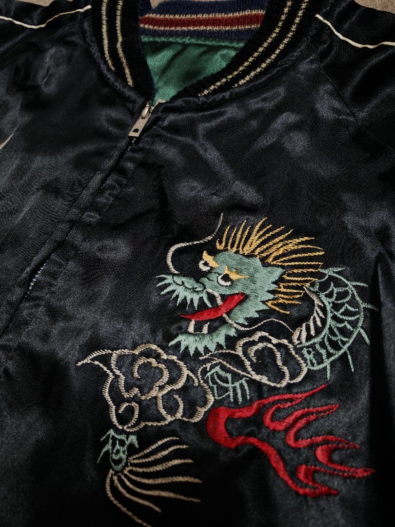 テーラー東洋２面用 龍スカル ワシ 日本限定 スカジャン vintage　サテン