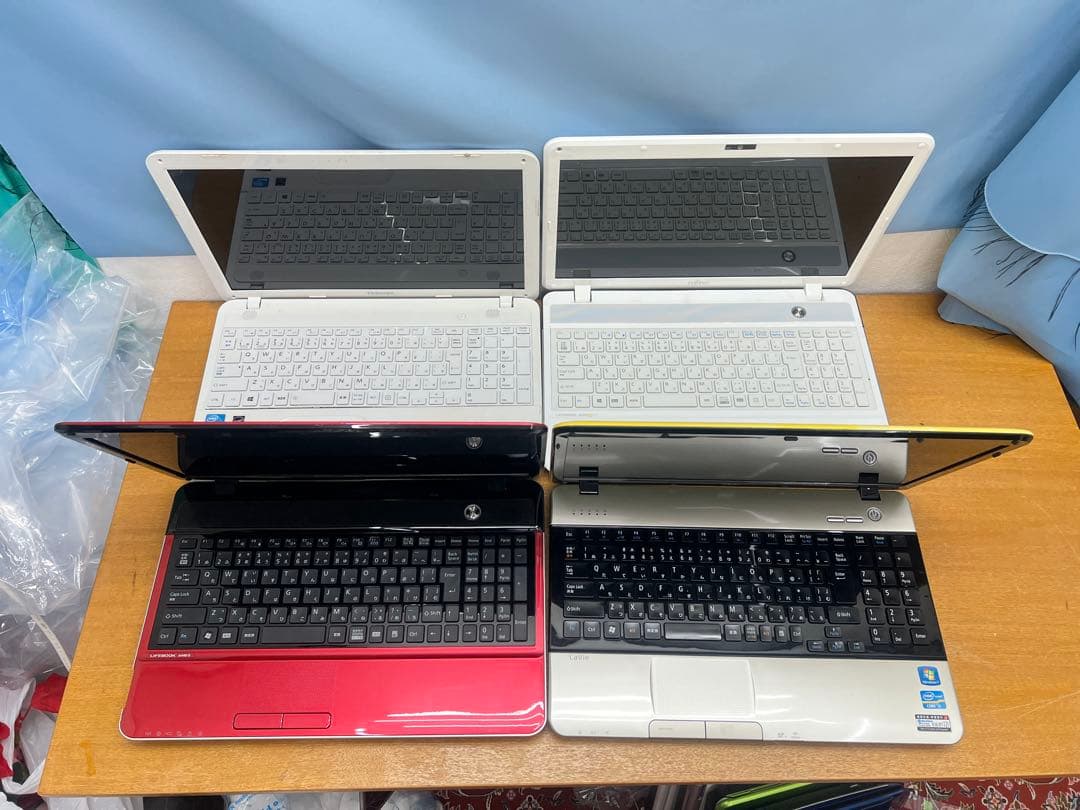ノートパソコンまとめ4台ジャンク
