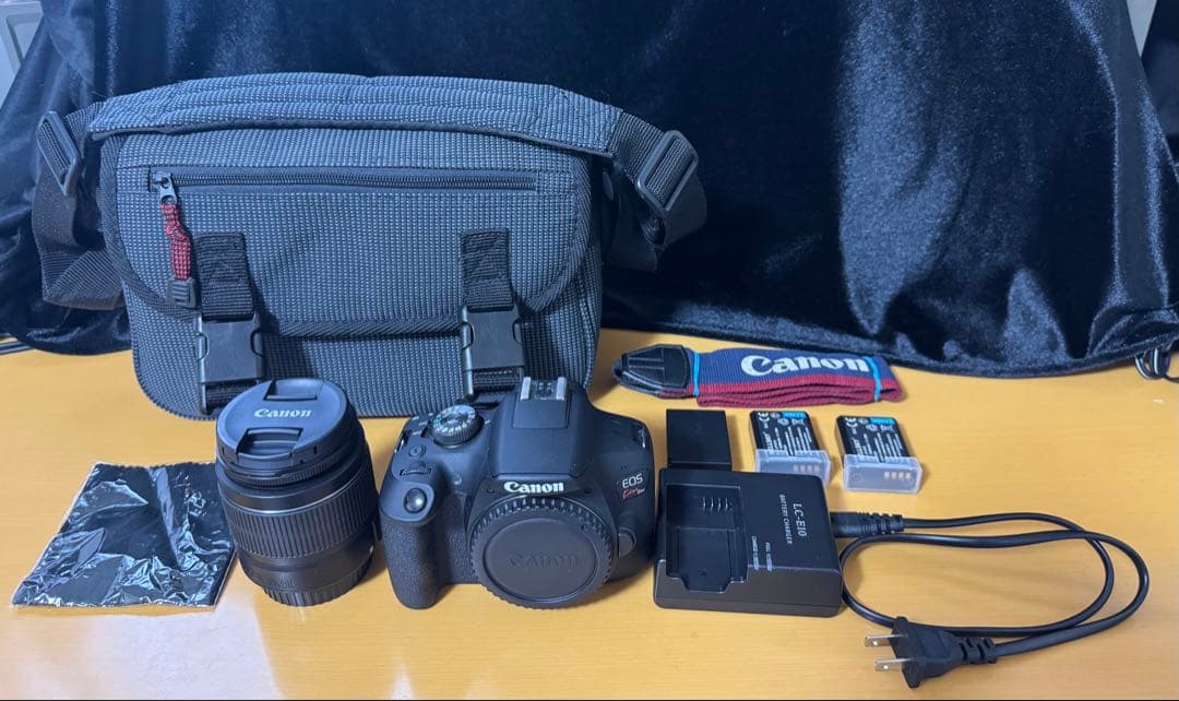 Canon キャノン EOS kiss x90 Wi-Fi搭載