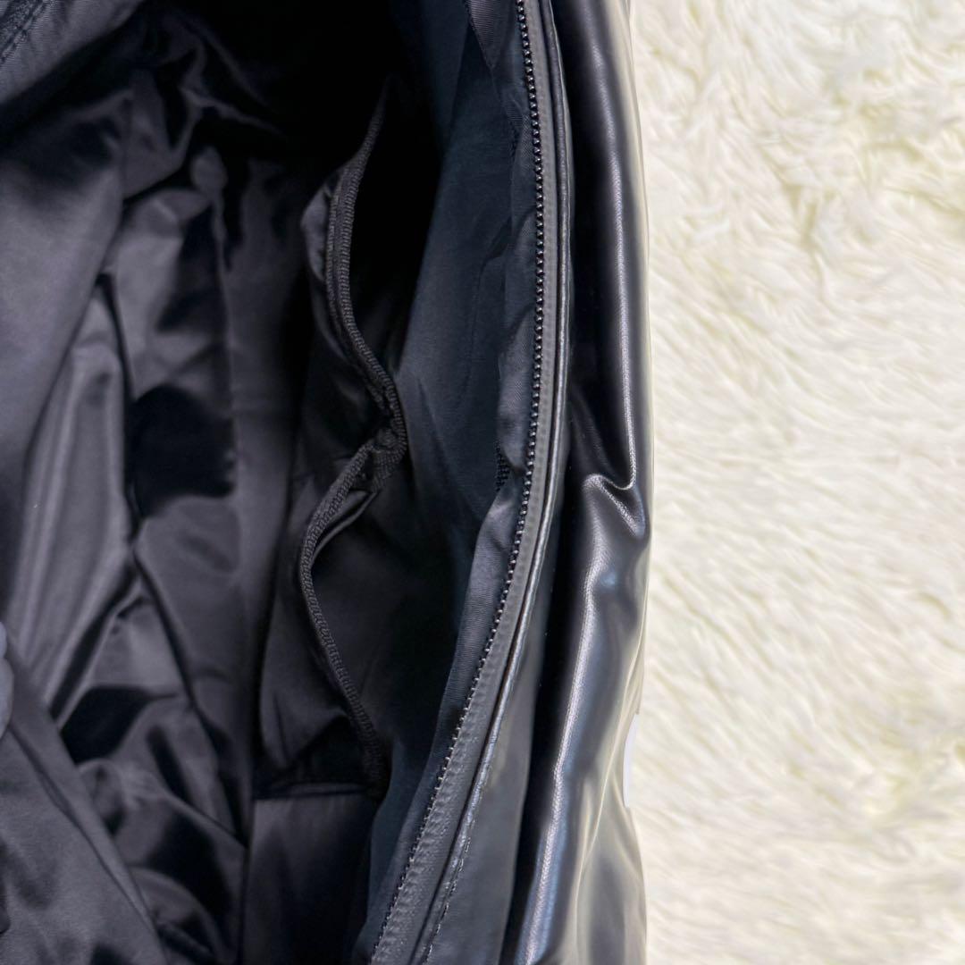 完売品新品未使用DIESEL ディーゼル F-BOLD CROSS ボディバッグ