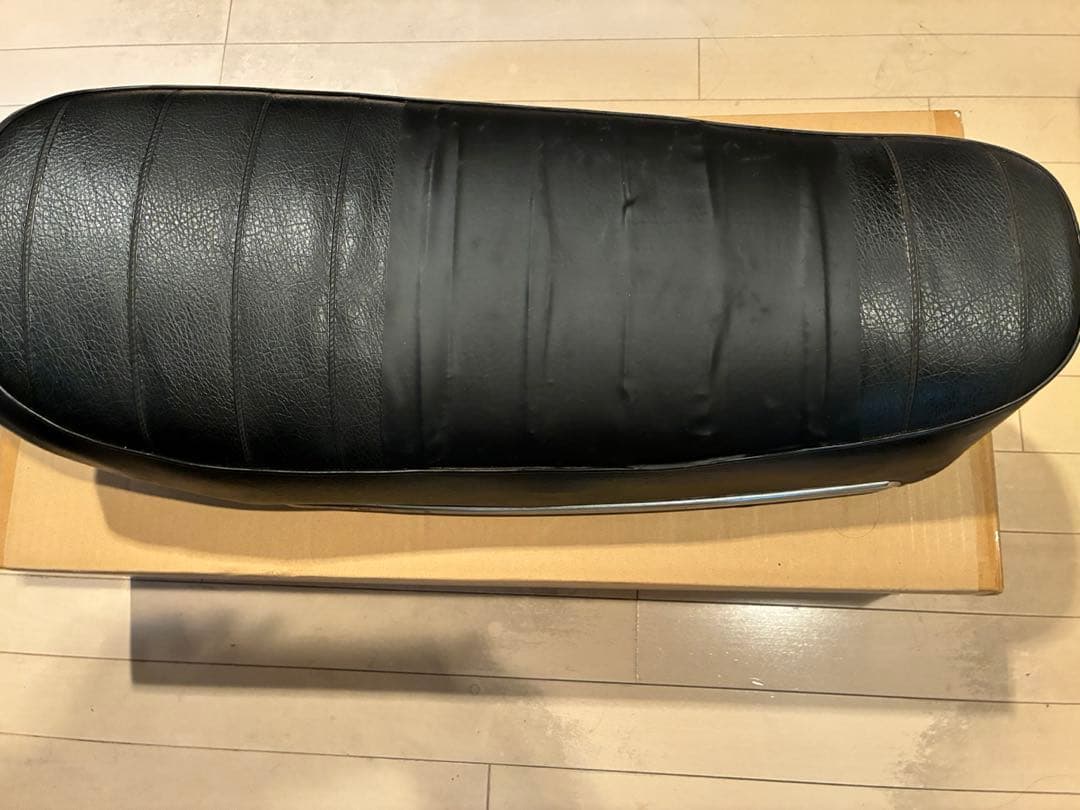 KH400 バイクシート