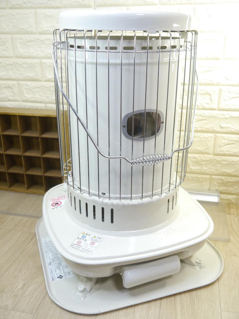 送料込み◆美品★2020年❤コロナ　ホワイト 石油ストーブ 安全ガード付き