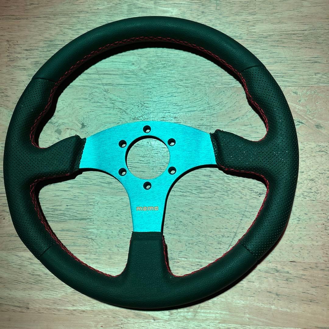 MOMO スポーツステアリング 本体　350mm