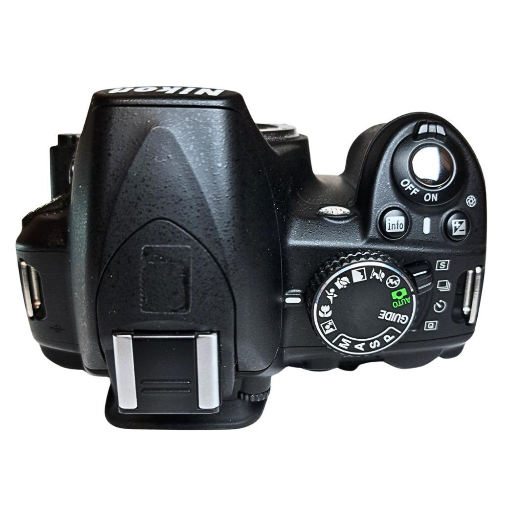 Nikon D3100 デジタル一眼レフ　レンズ　スマホケーブル　SDカード付