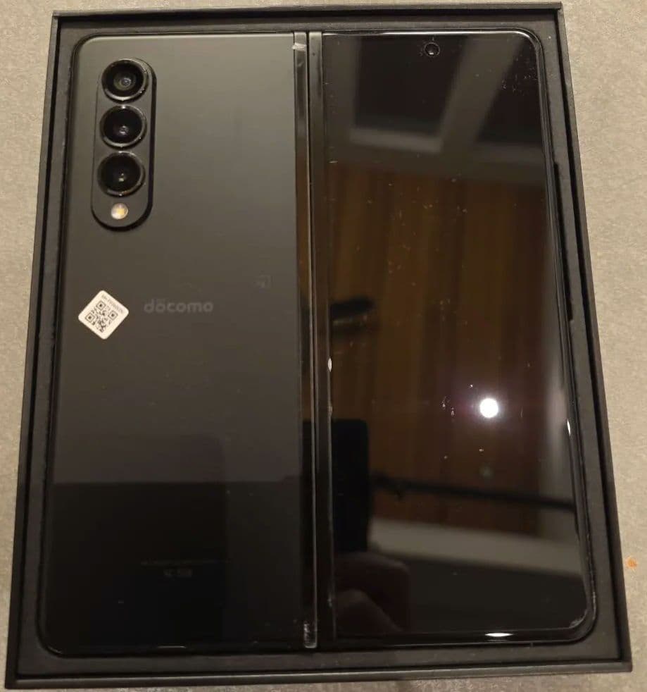 docomo ギャラクシーZフォールド3 バッテリー液晶ケース新品交換済