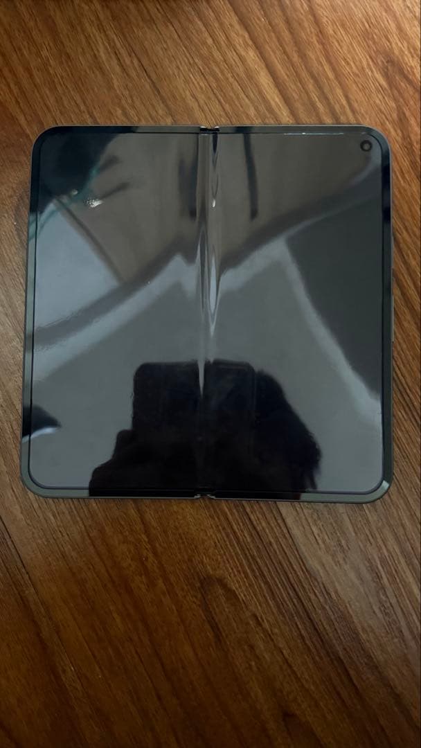 極美品Google Pixel10Pro Fold 256GB 純正ケース付き