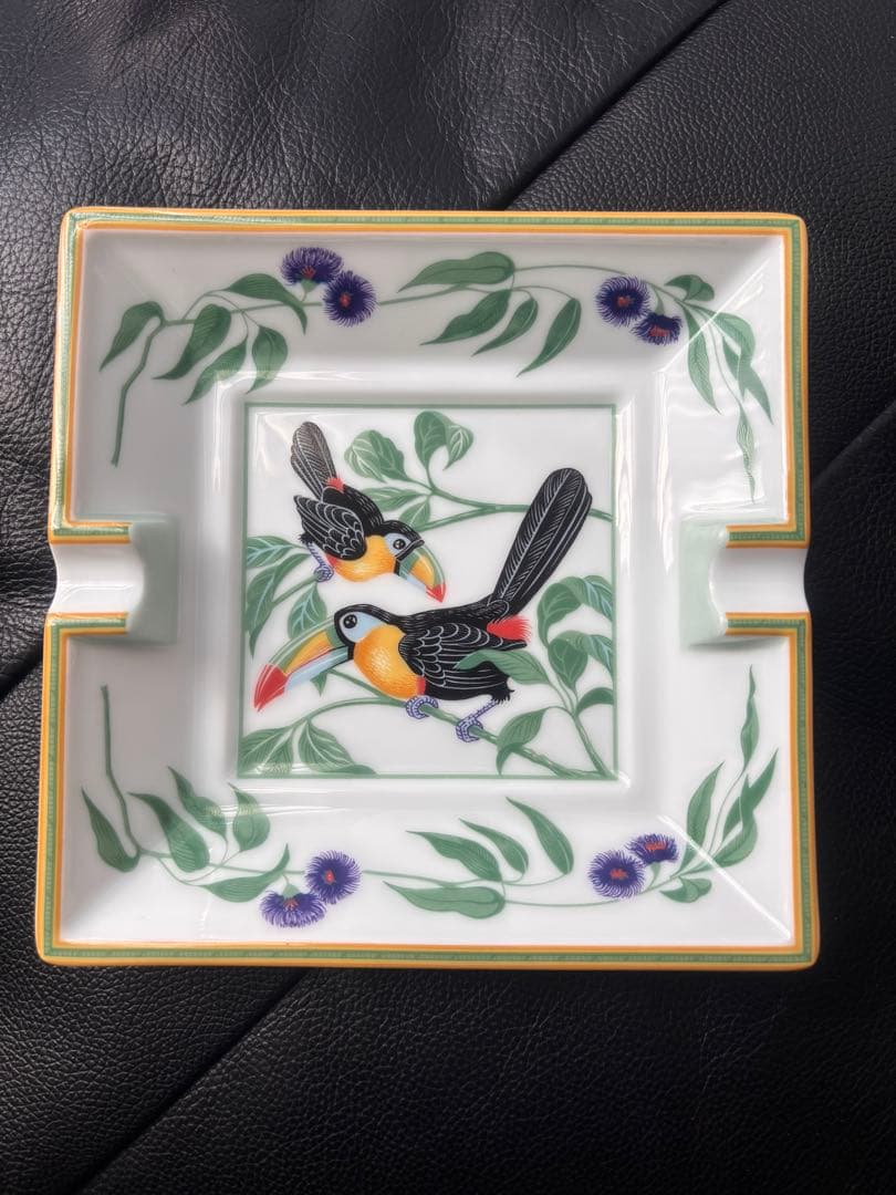 HERMES エルメス トゥカンアッシュトレイ！お値下げ中！