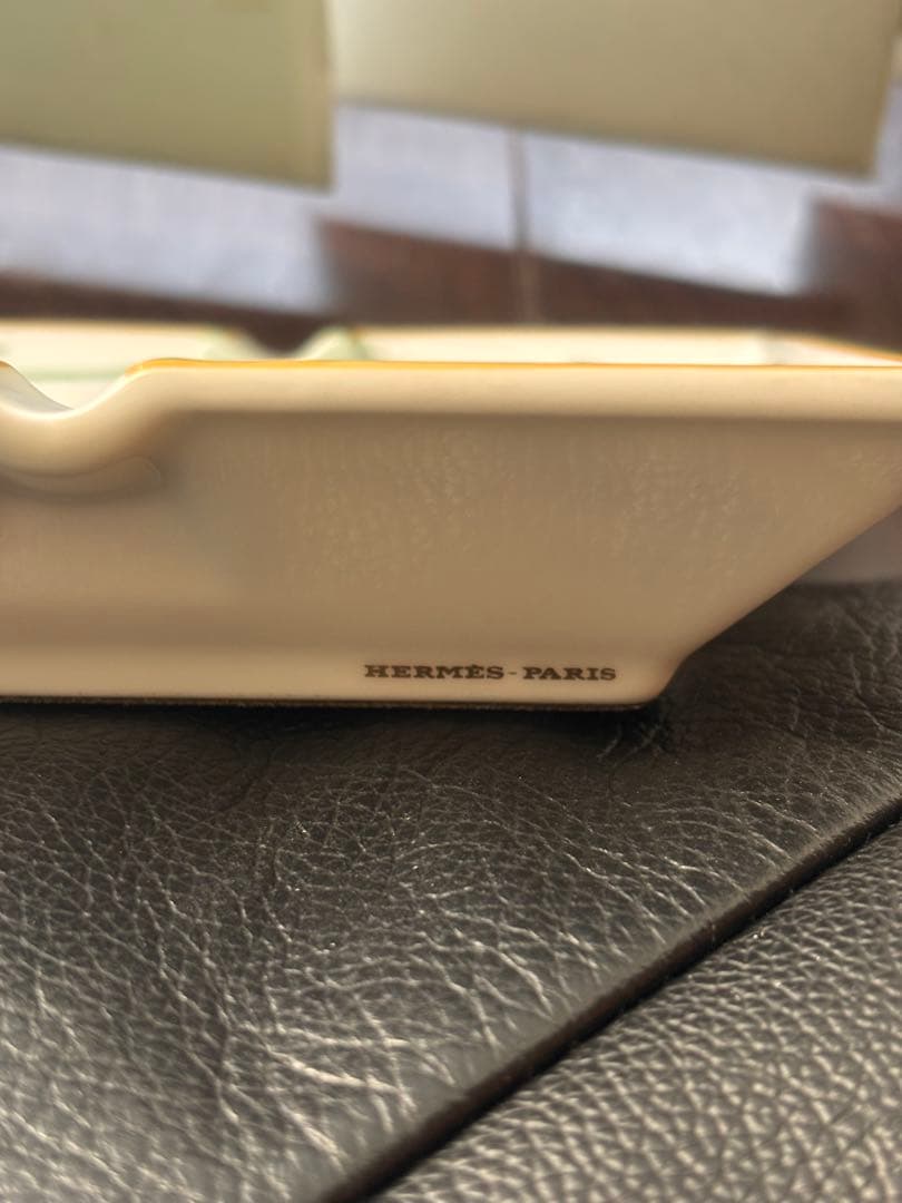HERMES エルメス トゥカンアッシュトレイ！お値下げ中！