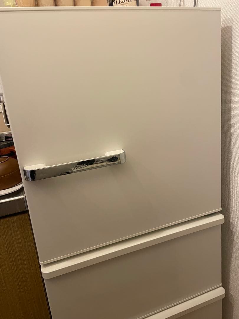 4/17まで‼️美品✨AQUA 冷蔵庫 238L AQR-SV24K 自動製氷 白