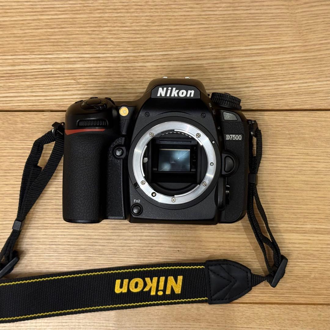デジタルカメラ Nikon D7500 18-140 VR Kit