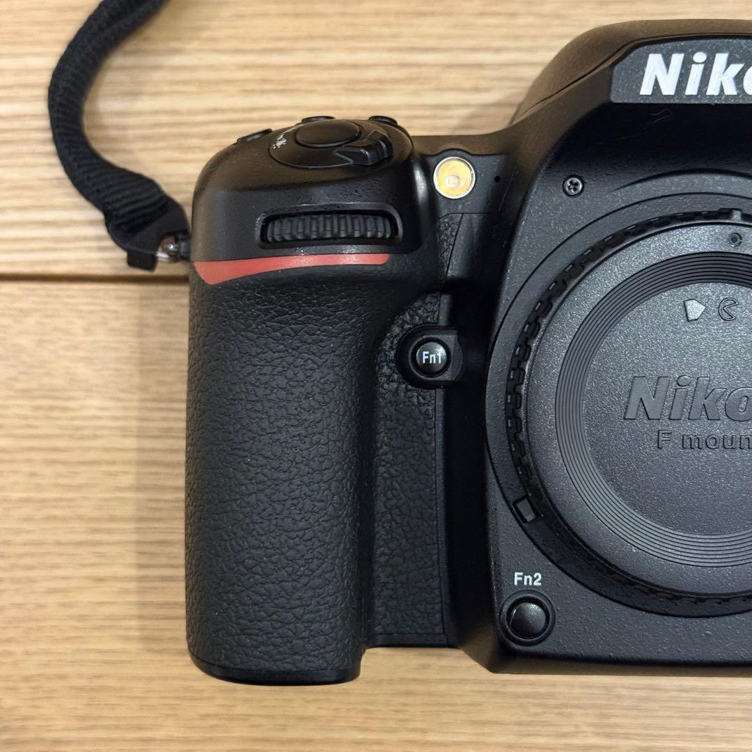 デジタルカメラ Nikon D7500 18-140 VR Kit