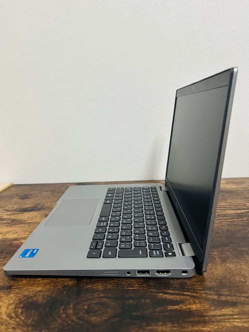 美品 Latitude 5330 12世代 16GB SSD256 オフィス