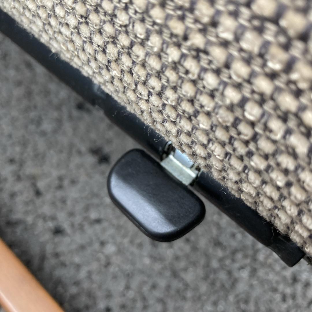 みーちゃん様たのめる便富士ファニチア Rauha リクライニングチェア ベージュ