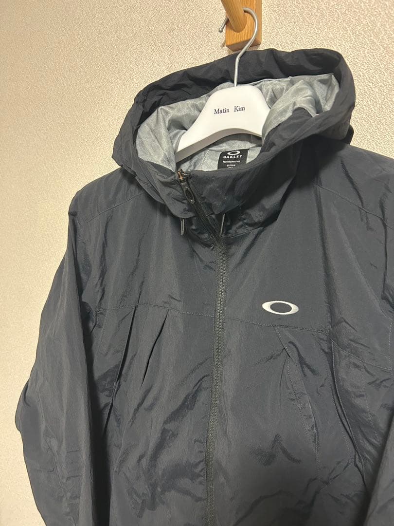 Oakley ブラック ナイロンジャケット