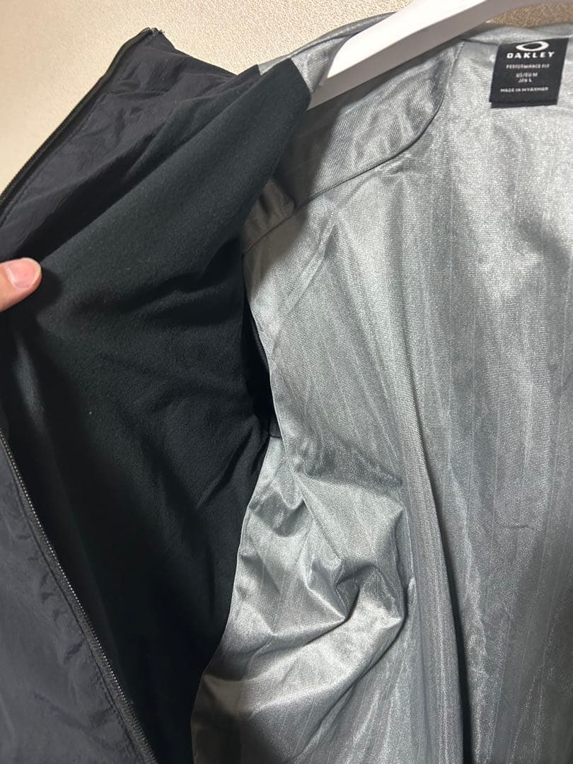 Oakley ブラック ナイロンジャケット