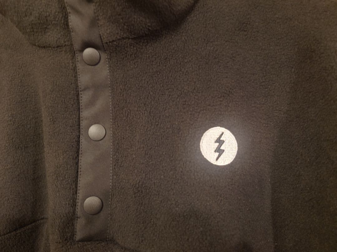 ヤ*マ様 NYLON FLEECE REVERSIBLE electric L