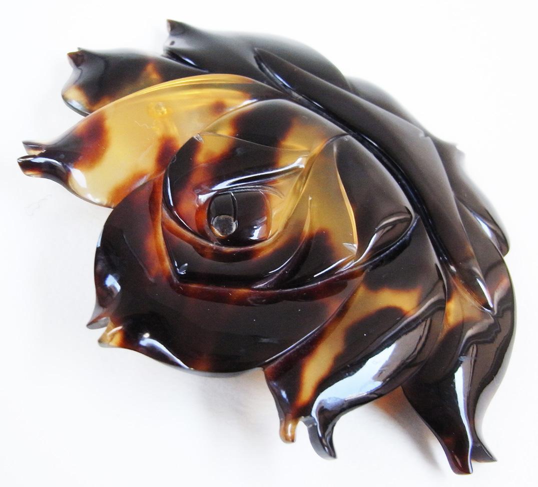 ★鼈甲（べっ甲）無垢・大きな薔薇（バラ）のブローチ★新品★　鼈甲保証★