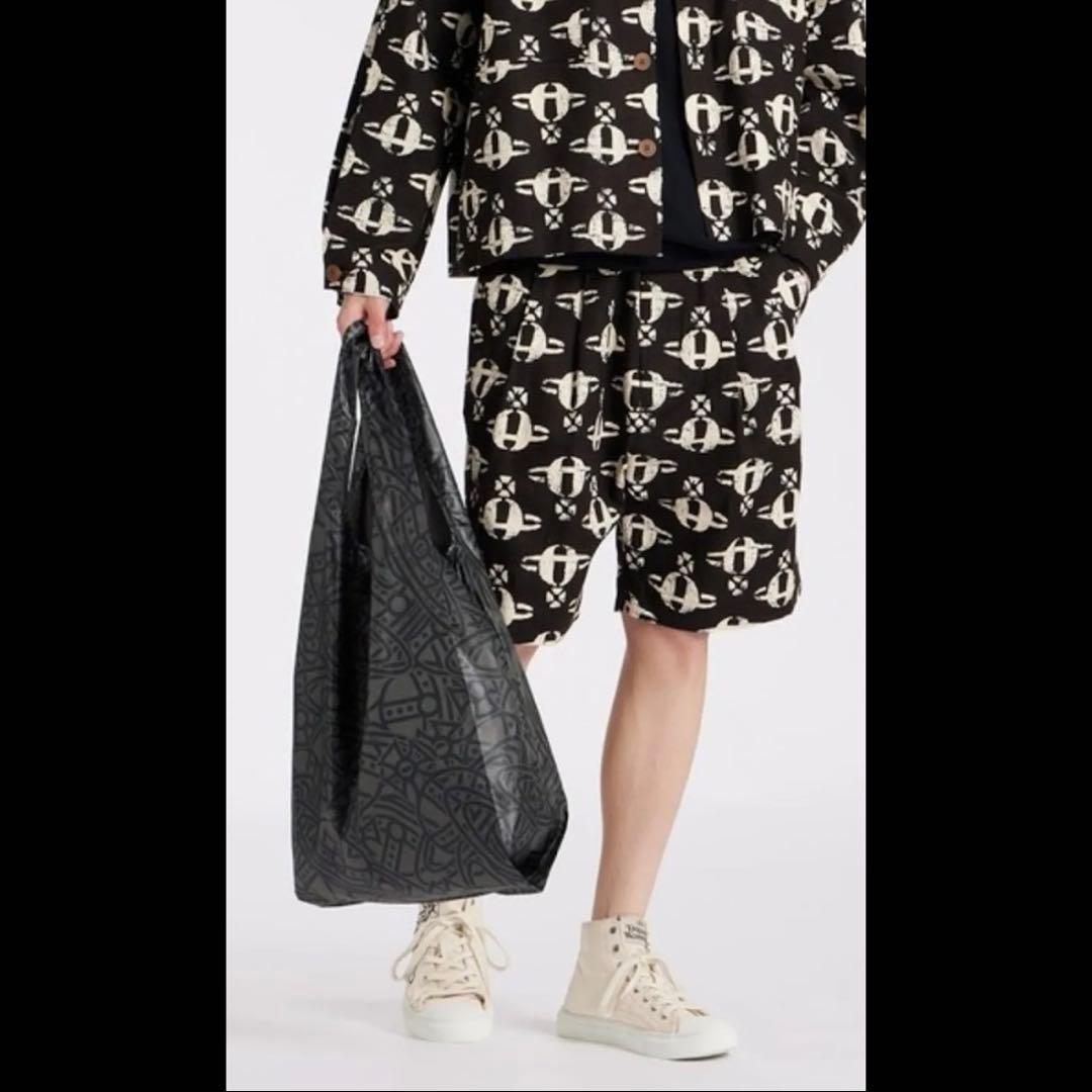 新品未使用品 ヴィヴィアンウエストウッド エコバッグ オーブ総柄 ナイロン