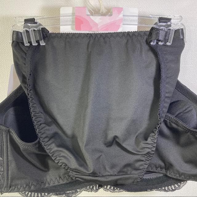 桜～yumi～《５点》【F90/3L】ブラ・ショーツ★51129051