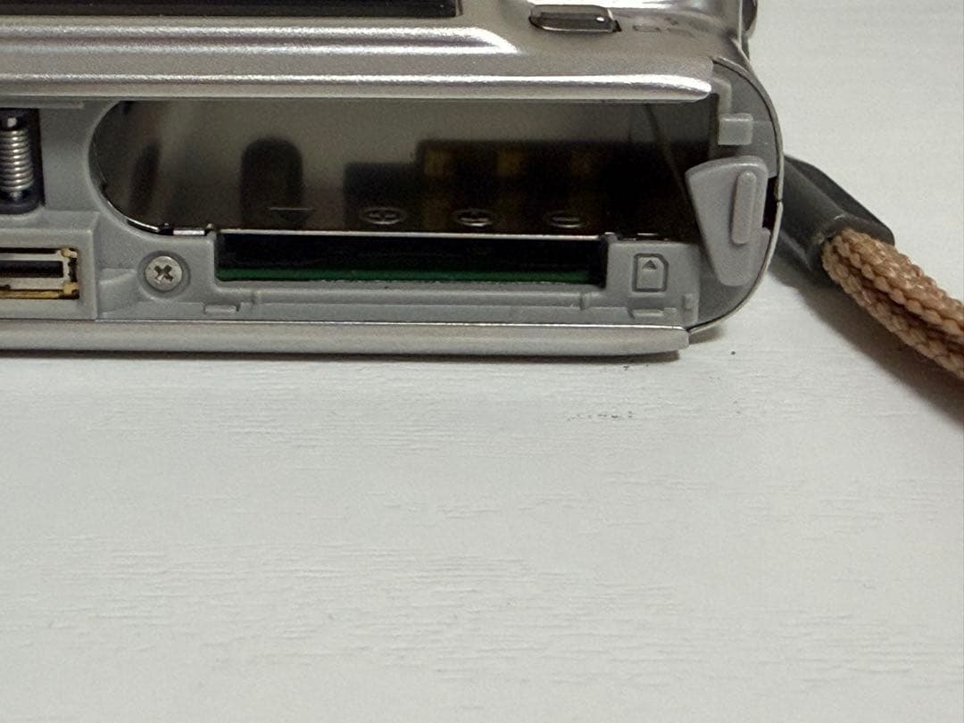 CASIO EXILIM EX-Z1000 コンパクト デジタルカメラ シルバー