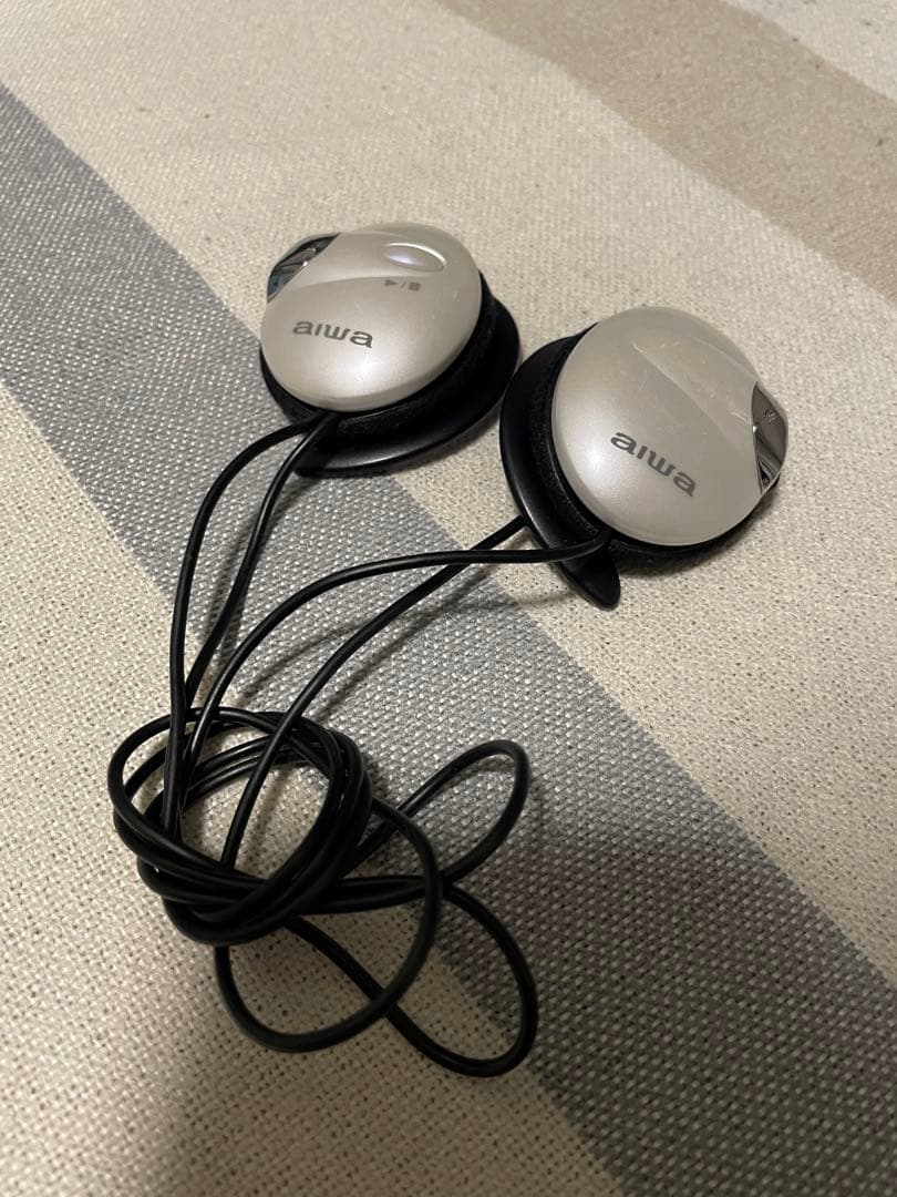 aiwa MDプレーヤー AM-HX150 動作品 乾電池ケース付き