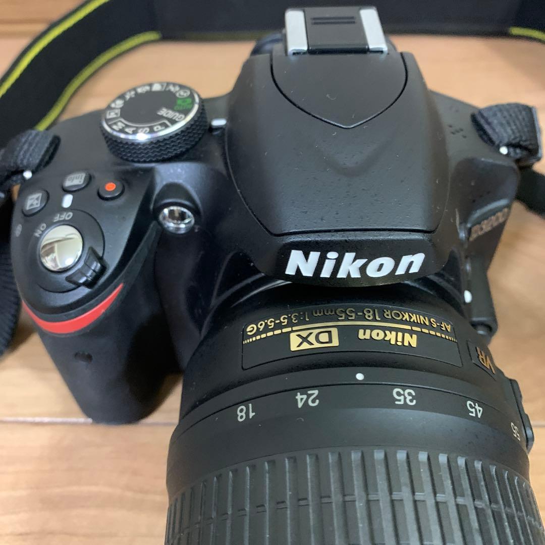 Nikon デジタルー眼レフカメラ D3200 300mmダブルズームキット