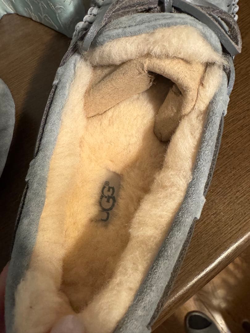 UGG グレー モカシン DAKOTA ダコタ JPN25