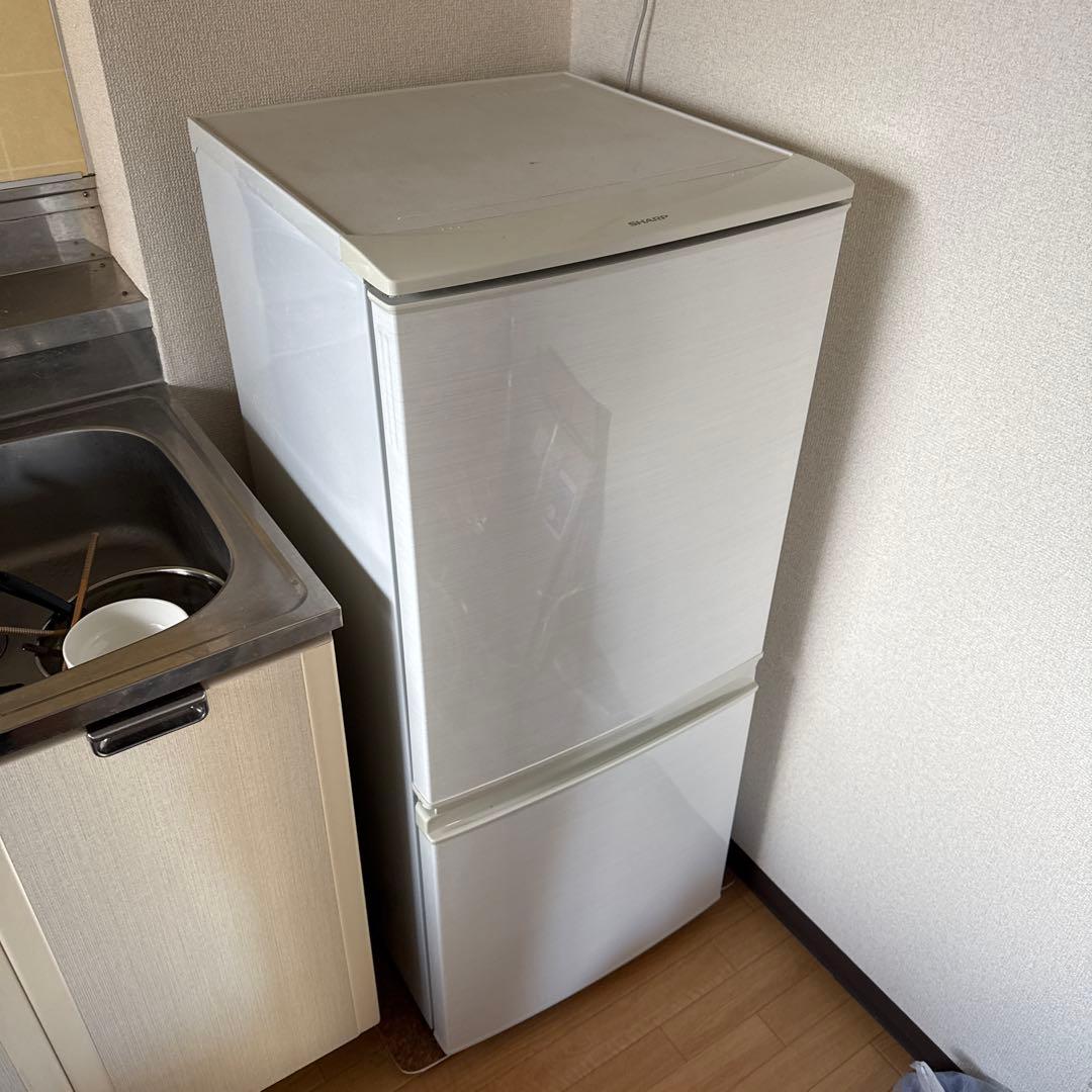 【まもなく終了】SHARP SJ-D14C-W ホワイト 冷蔵庫