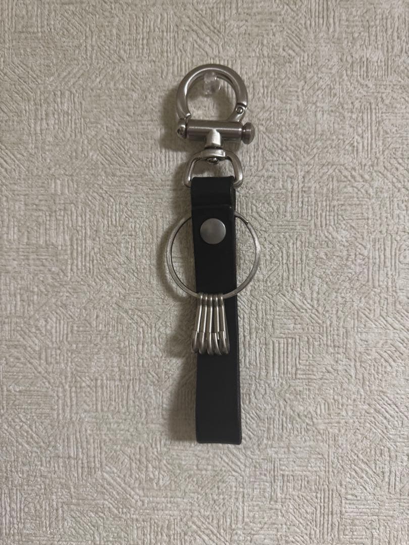 Hender Scheme ブラックレザーキーホルダー