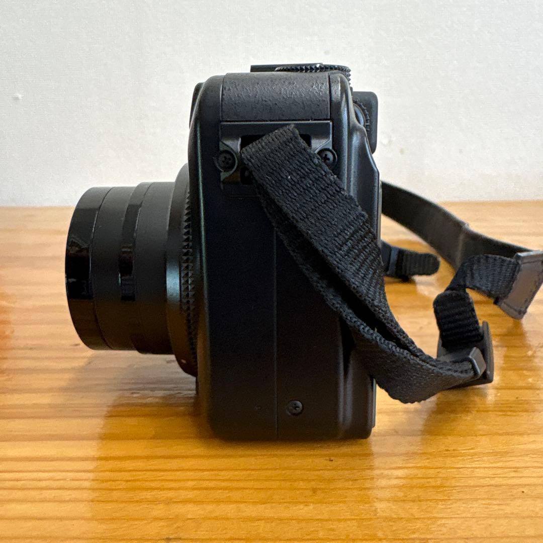 Canon G10 コンパクトデジタルカメラ　キヤノン　美品　純正ケース付き