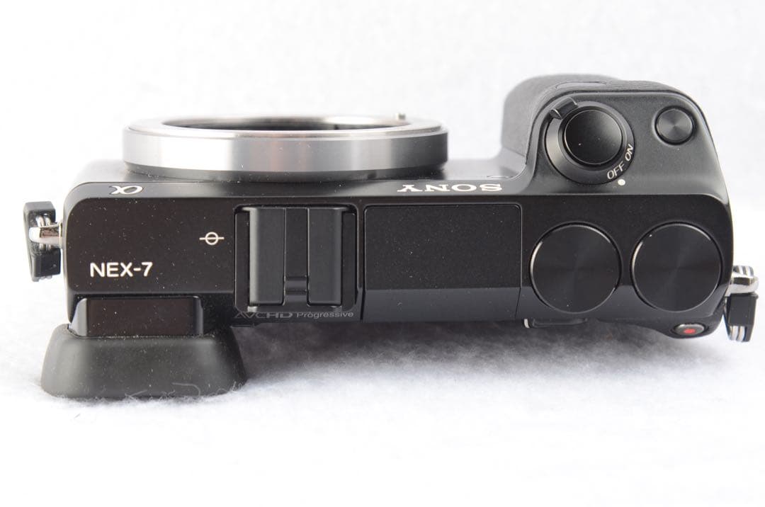 SONY α NEX-7K ズームレンズキット 《 S数5000回！ 》