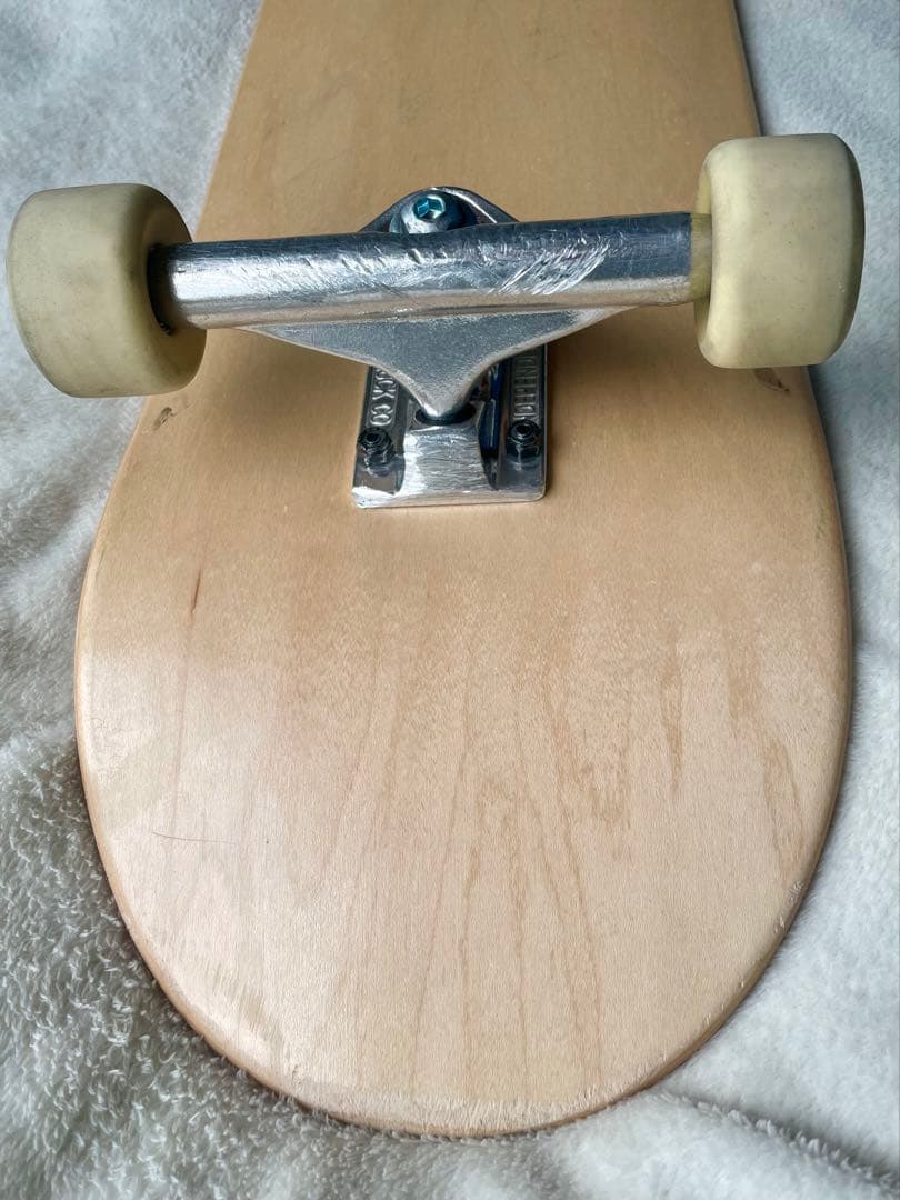 中古　スケートボード コンプリート　8.125 ブランク　インディペンデント