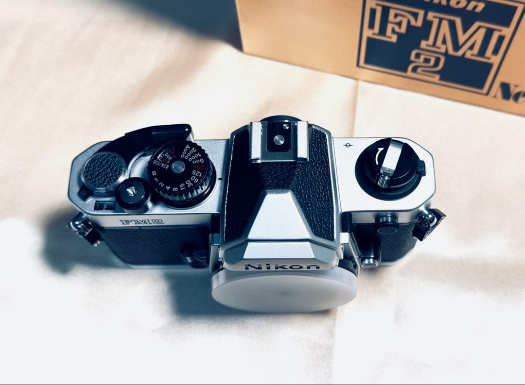 未使用☆Nikon NewFM2シルバー ボディのみ　デッドストック